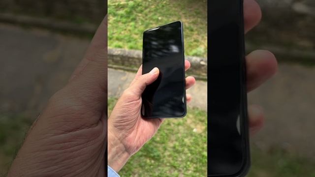 Флагманский Xiaomi утонул в воде смотреть онлайн