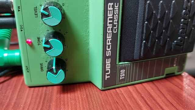 Ibanez Tube Screamer TS-10 Made in Japan смотреть онлайн