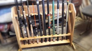 Отличная стойка для спиннингов и удилищ своими руками.