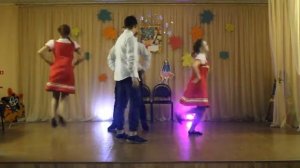 Танец "Выйду на улицу"