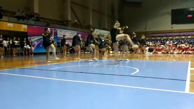 VLOG: Первые соревнования в этом сезоне//черлидинг//Victory// Мы заняли первое место?// смотреть онлайн