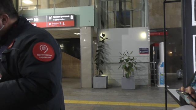 Контролеры ГКУ хотят нас оформить с ментами. Но попозже. Штраф за маску не удался. смотреть онлайн
