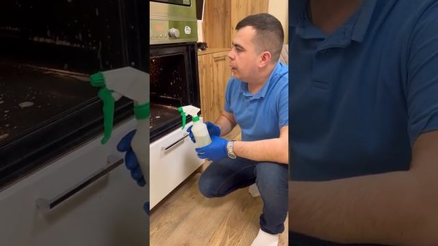 Как отмыть духовку?