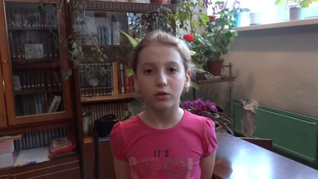 Страна читающая - Виктория Шумейко читает произведение "Март" Ю. Кушака смотреть онлайн