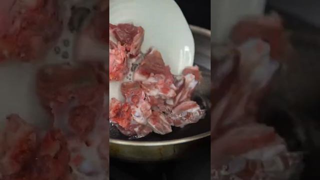 排骨藕汤，讲究粉糯清甜，汤浓但温润好喝