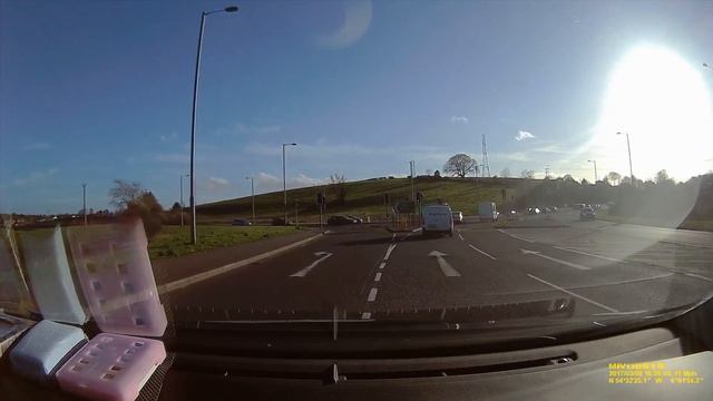 Dashcam mio 618 смотреть онлайн