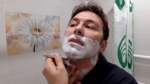 Бритье обзор - итальянское крем мыло для бритья Omega эвкалипт, помазок Maggard SY-24, Fatip Retro