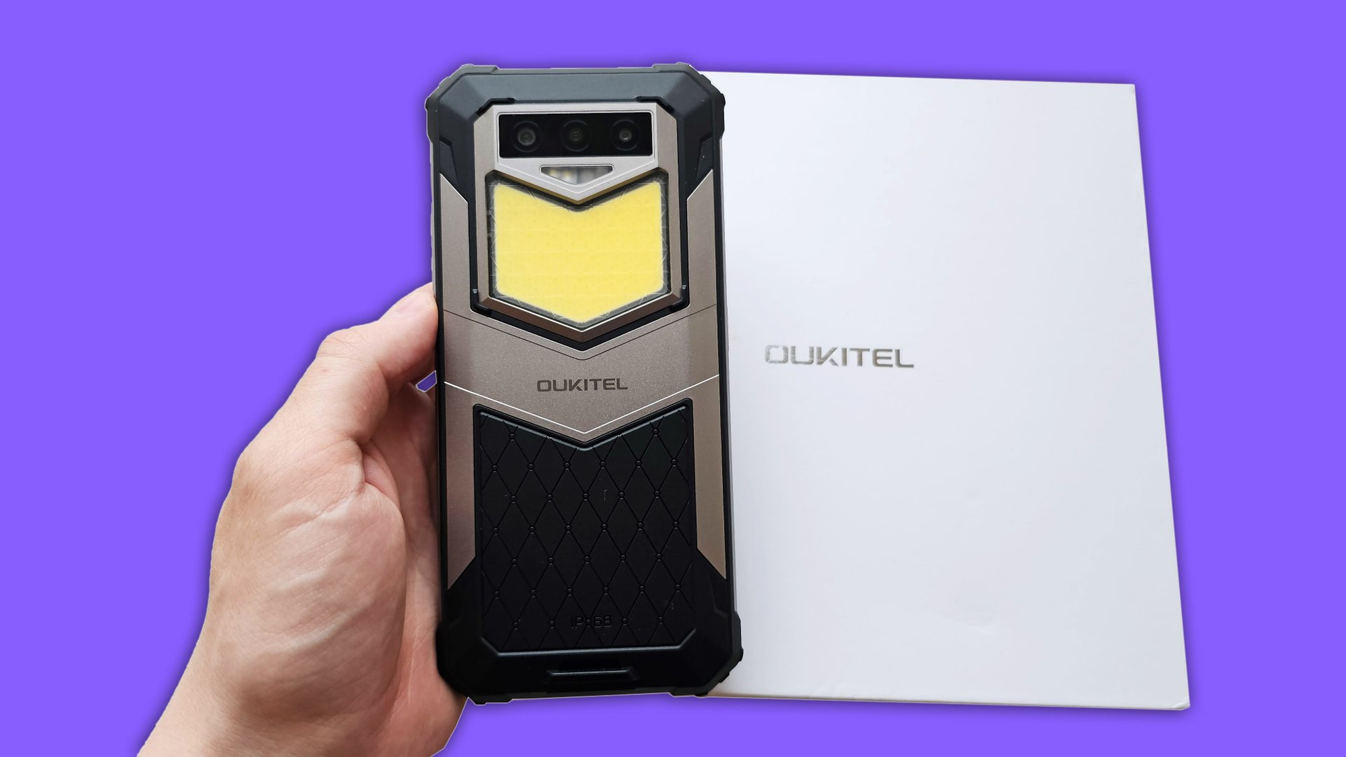 OUKITEL WP26 - ТЕЛЕФОН С ЛАМПОЙ ДЛЯ КЕМПИНГА!
