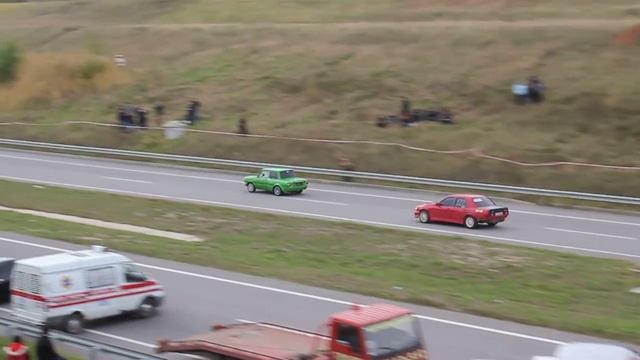 ZAZ 20XE Turbo (GT30) vs Ford Sierra 1.8 Turbo (ТКР-6).mp4 смотреть онлайн