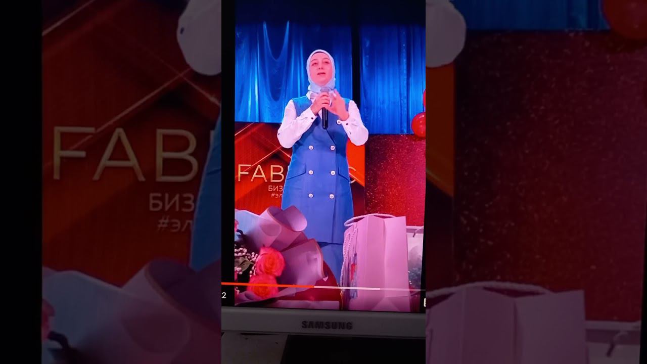 Ожидайте ролик с зелёнкой. смотреть онлайн