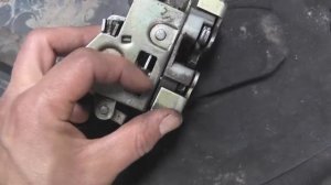 Причина неисправности замка  сдвижной боковой двери Соболь,ГАЗ 2752,Газель