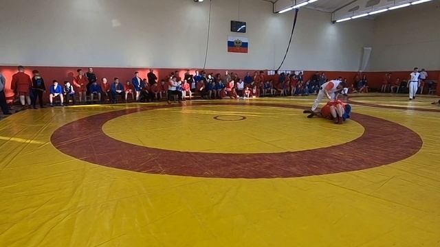 59 кг. Лунин М. (Барнаул)- Бобровников Д. (Хабары). Первенство Алтайского края по самбо до 15 лет. смотреть онлайн