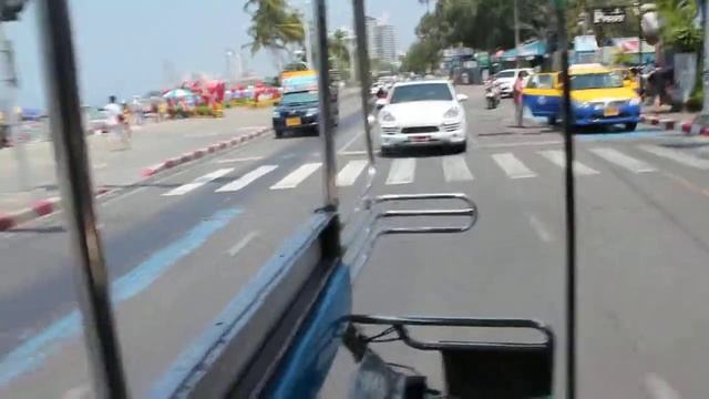 Тайские Маршрутки или тук тук смотреть онлайн