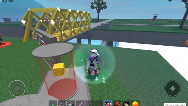 Играл в Битва Лаки Блоков (Lucky Block Battlegrounds) Roblox и достал чёрный лаки блок