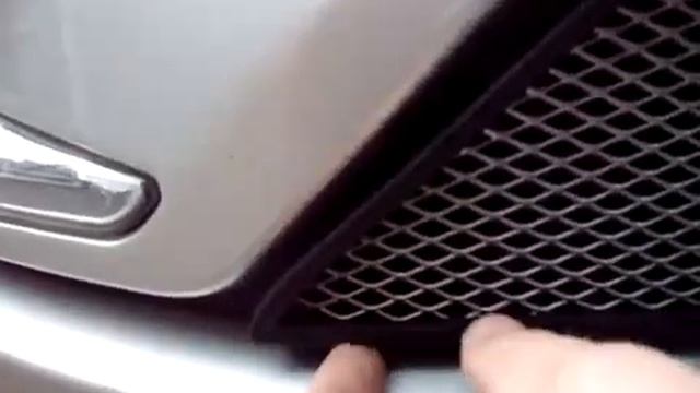 ТюнингМаркет.рф Установка решетки радиатора для Kia Rio с 2011г (Хром) смотреть онлайн