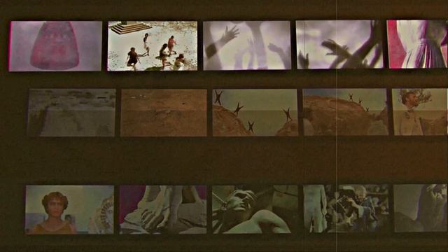 5 экранов видеоарт.Carre D'Art (Ним, Франция)