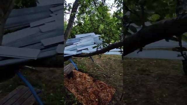 дети построили шалаш на даче своими руками смотреть онлайн