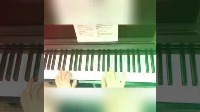 "Это праздник мамин" песня для детей младших групп смотреть онлайн