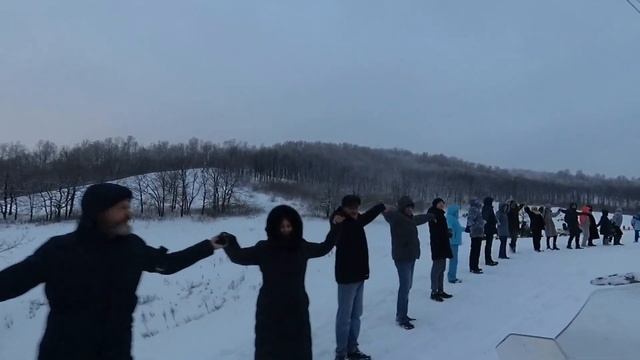 Флешмоб "ЖИВАЯ ЦЕПЬ ЗАЩИТЫ горы КУШТАУ/ДОЛГАЯ" смотреть онлайн