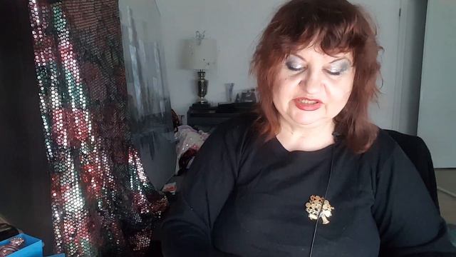 ОПЯТь МОИ УКРАШЕНИЯ, БОЛТАЛКА,МАГАЗИН ПАРФЮМЕРИИ И ОДЕЖДЫ И АКСЕССУАРОВ. Прогулка со мной смотреть онлайн