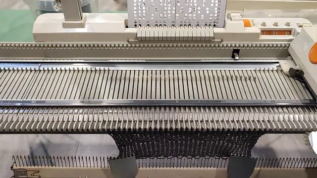 Вязальная машина Сильвер Рид Silver reed Lecle mk70. Тест работы. смотреть онлайн