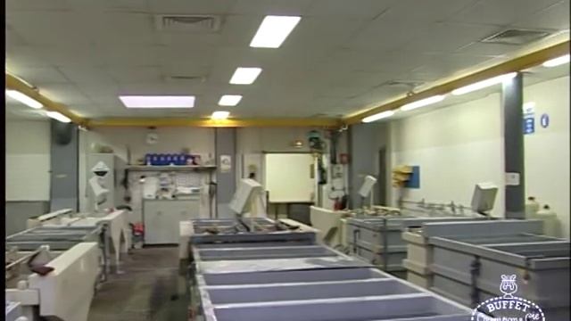 Buffet Clarinet Factory Tour смотреть онлайн