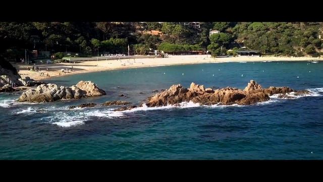 Cala Treumal (Costa Brava, Catalunya, Spain) By Drone смотреть онлайн