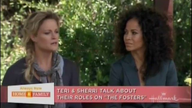 Teri Polo and Sherri Saum on home and family смотреть онлайн