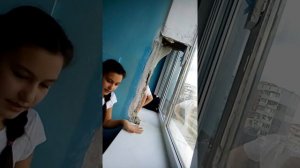 Ужас)) Мальчик залез в женскую переодевалку!!!