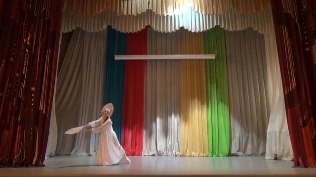 Воробьёва Арина, 13 лет. Русский танец из балета «Лебединое озеро» смотреть онлайн