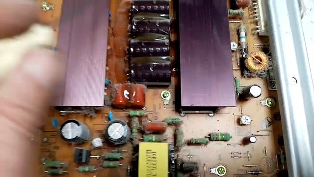Ремонт плазмы LG 42PJ250R-ZA ОТКЛЮЧАЕТСЯ. смотреть онлайн