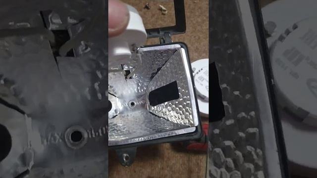 ПЕРЕДЕЛКА СТАРЫХ ПРОЖЕКТОРОВ смотреть онлайн