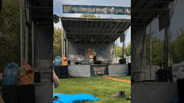 Bruised Orange (Chain of Sorrow) - Tré Burt (John Prine Cover) Nelsonville Music Festival 2022 смотреть онлайн