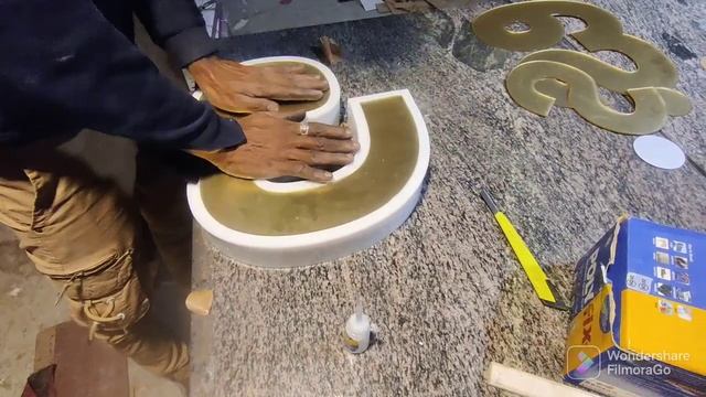 How to apply glue on Gold Mirrored Acrylic Sheet Polyfix Non Blooming Acrylic Adhesive91 8882946874 смотреть онлайн