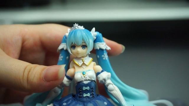 ??Unboxing: Figma EX- 054 Hatsune Miku - Snow Princess Ver. смотреть онлайн