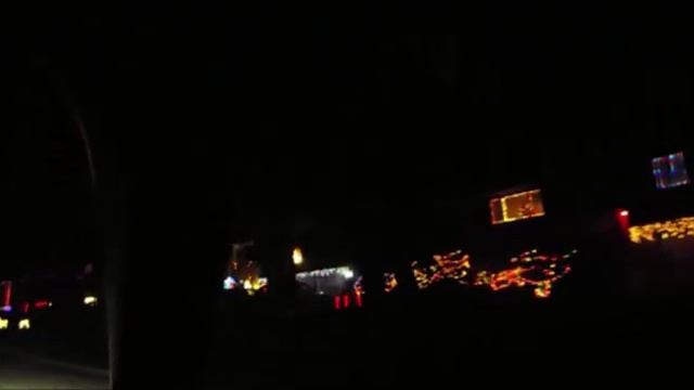 Christmas Lights Road ~ By Michael & Pat Peace смотреть онлайн