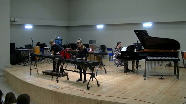9. Э.Асабуки «Полька для двух дятлов» смотреть онлайн