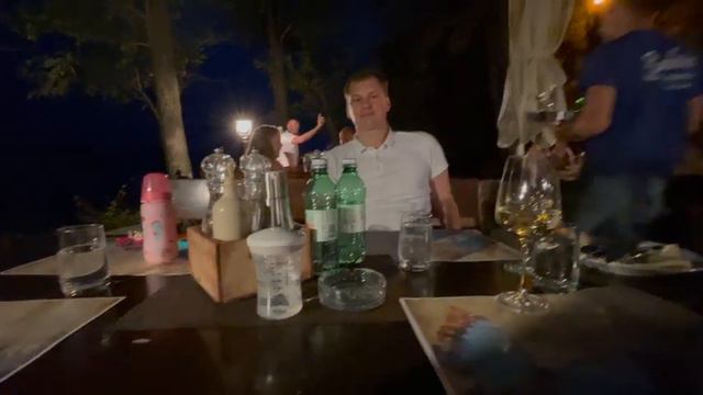 НАШИ ПРИКЛЮЧЕНИЯ В ХОРВАТИИ 😅 / РУМ-ТУР АППАРТАМЕНТОВ / ОТПУСК С ДЕТЬМИ 🤟 - Ollysadvice смотреть онлайн
