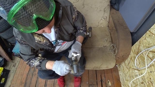 ПРОЦЕСС ИЗГОТОВЛЕНИЯ ПЕРЕМЫЧКИ ДЛЯ РАДИАТОРА ОТОПЛЕНИЯ БЕЗ СВАРКИ В ГАРАЖЕ смотреть онлайн