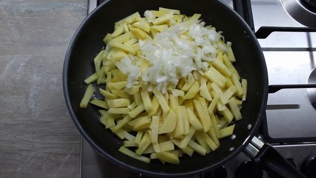 Самая вкусная жареная картошка за 25 минут / Быстро жарим картофель с золотистой корочкой смотреть онлайн