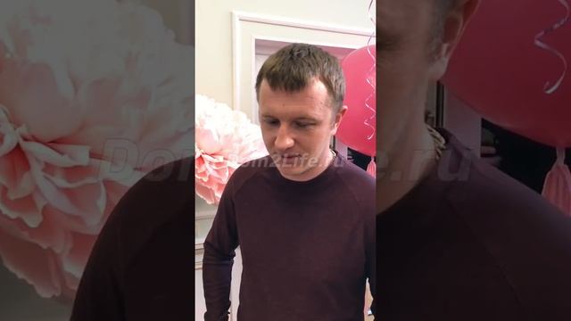 Илья Яббаров вспомнил, как встречал свою жену из роддома смотреть онлайн