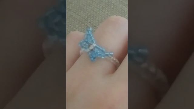 сделала колечко из бисера с бабочкой смотреть онлайн