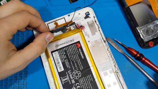 КАК РАЗОБРАТЬ HUAWEI MEDIAPAD T2 BGO DL09/РАЗБОРКА HUAWEI MEDIAPAD T2 BGO DL09 смотреть онлайн