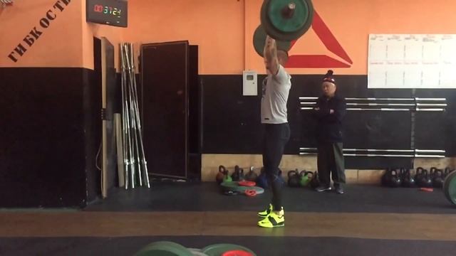Slow Motion Snatch, Clean and jerk. Рывок и толчок, замедленная съемка. смотреть онлайн