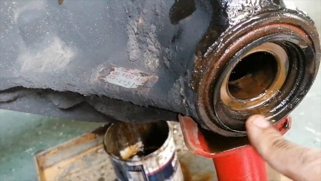 2001 Isuzu 2.8 KB Turbo Diesel Diff Repair Part 3 смотреть онлайн