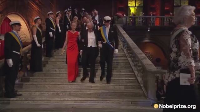 Как Светлане Алексиевич вручали Нобелевскую премию: 5 важных для белорусов моментов смотреть онлайн