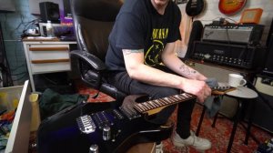 IBANEZ GIO - GUITAR SETUP/ INTONATION & DEMO