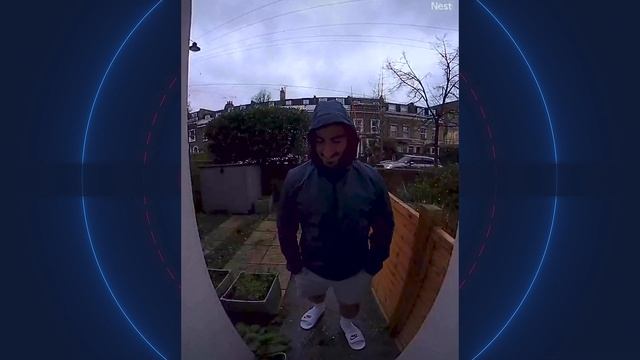 Our New (Smart) Home смотреть онлайн