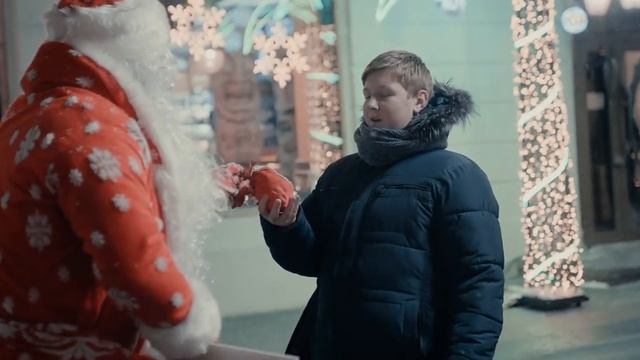 Совершайте добрые поступки! С НОВЫМ ГОДОМ! смотреть онлайн