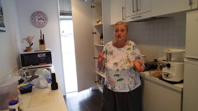 А ЧТО ЭТО В МУКЕ?! смотреть онлайн
